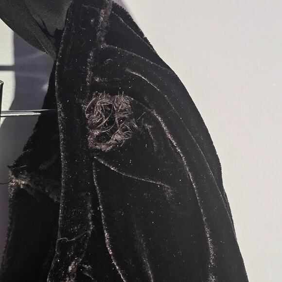 NwT Free People Marie Velvet Puff Sleeve Crop Top in Black Sz Med Boho Gothic - Picture 7 of 7